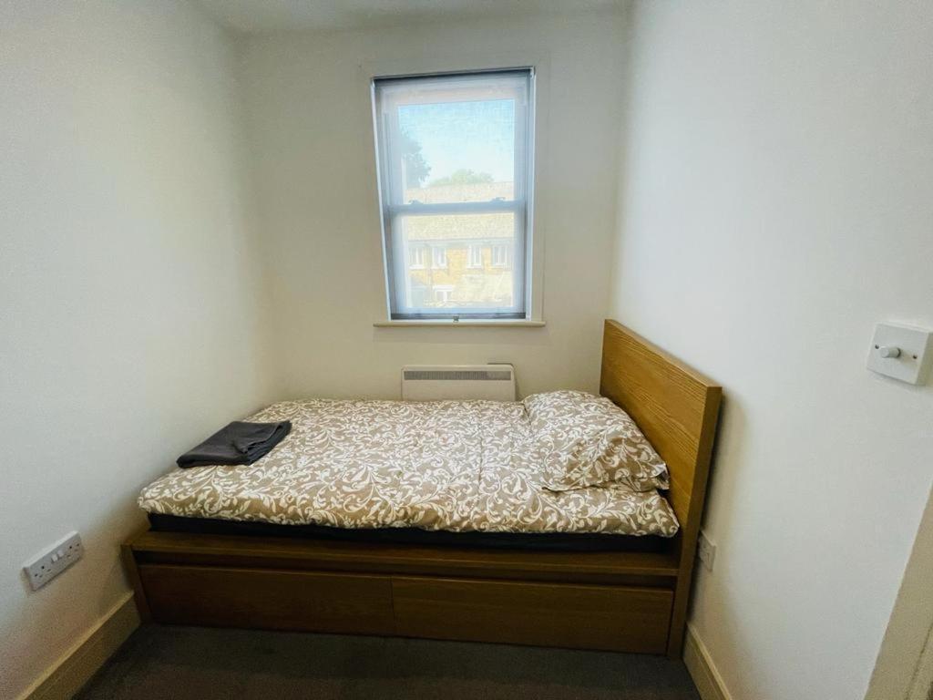 Lovely 2 Bedroom Serviced Apartment In London Eksteriør bilde